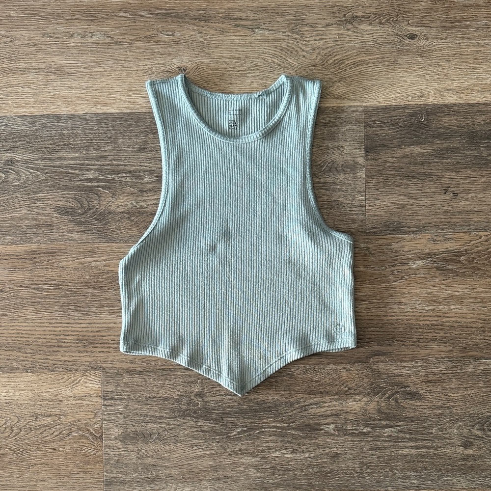 GILLY HICKS TANK TOP